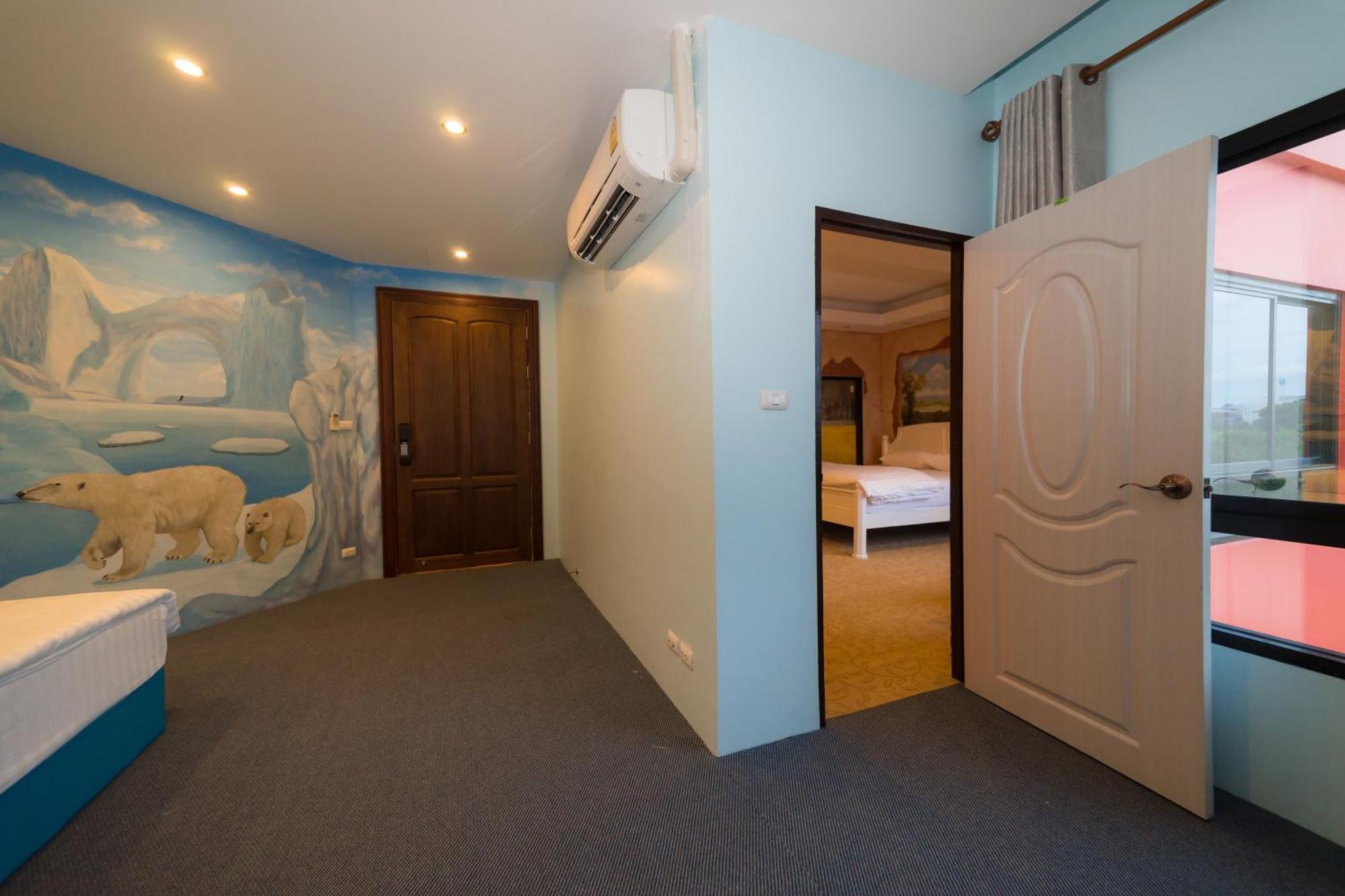 Thongtara House Boutique Srinakarin Hotel Bangkok Værelse billede